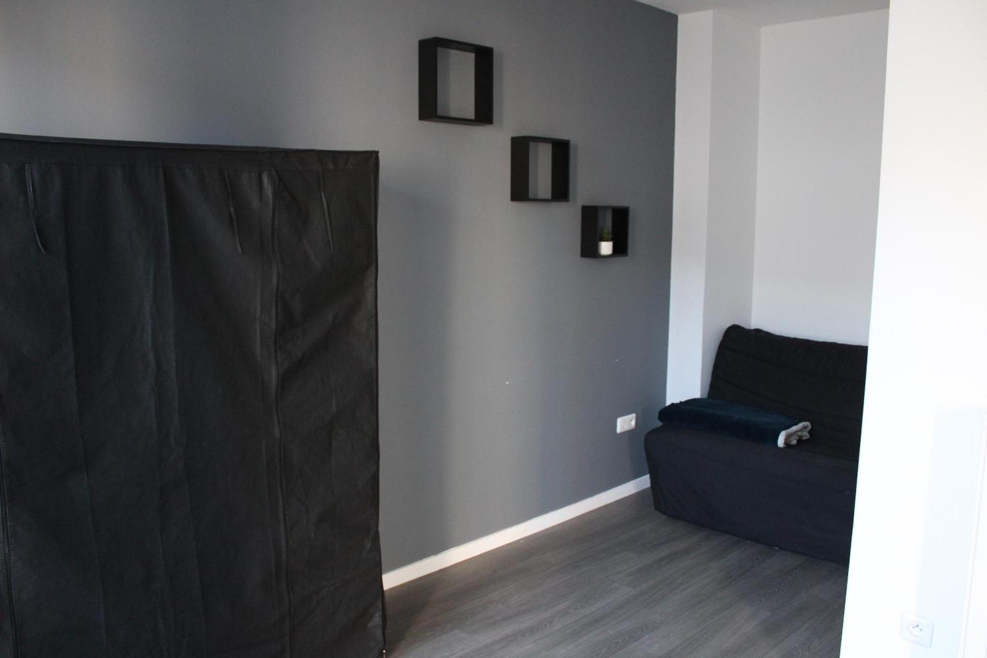 3 Pieces + Terrasse Dernier Etage Proche Centre Appartement Meaux Buitenkant foto